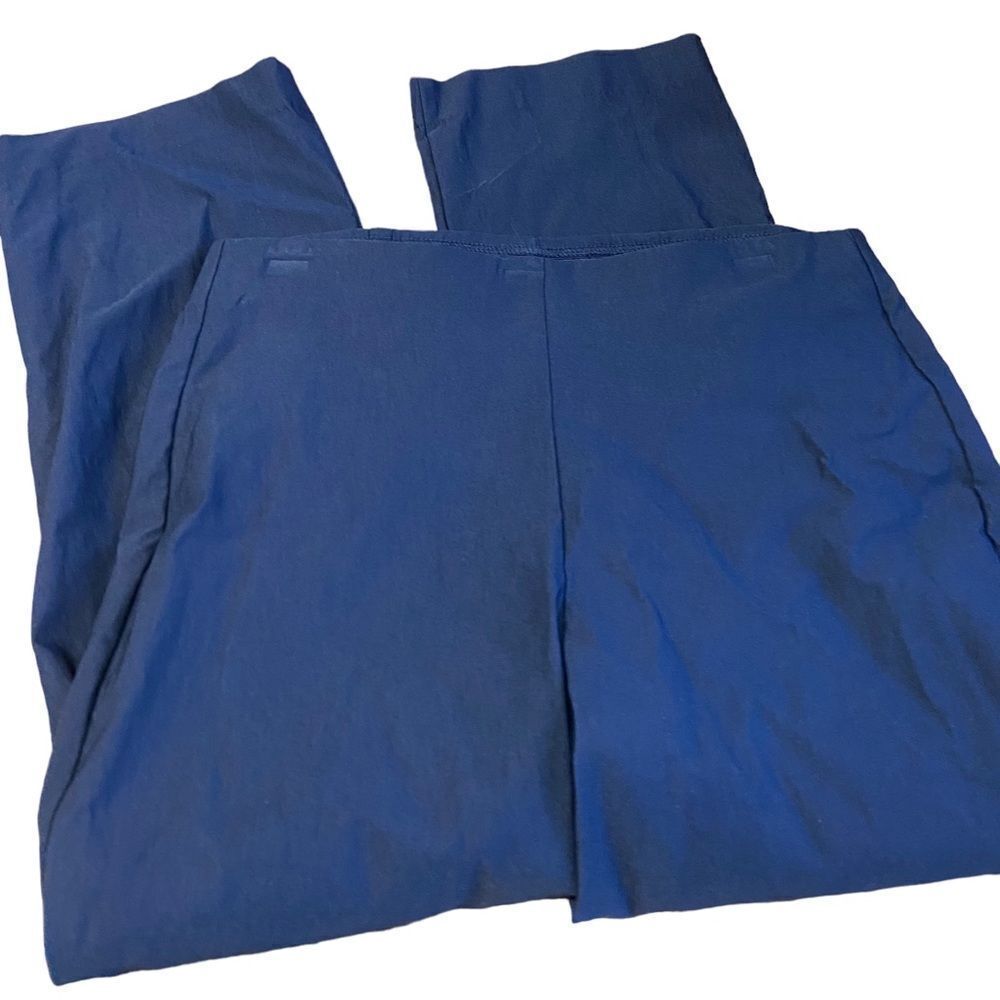 Chicos size 0 capris excellent like new condition